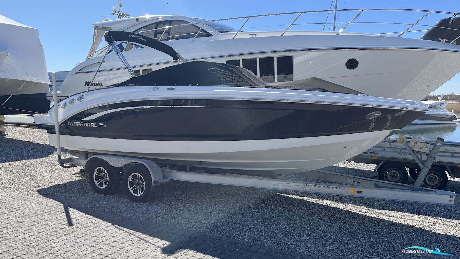 Chaparral 246 SSI Bowrider 