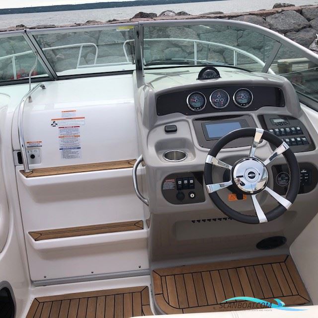 Chaparral 270 Signature