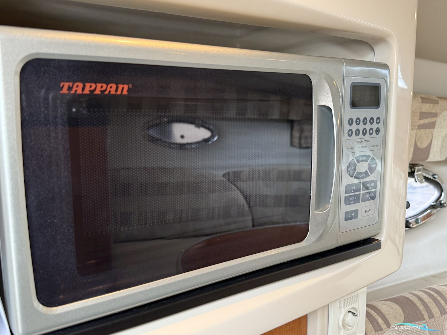 Chaparral 270 Signature
