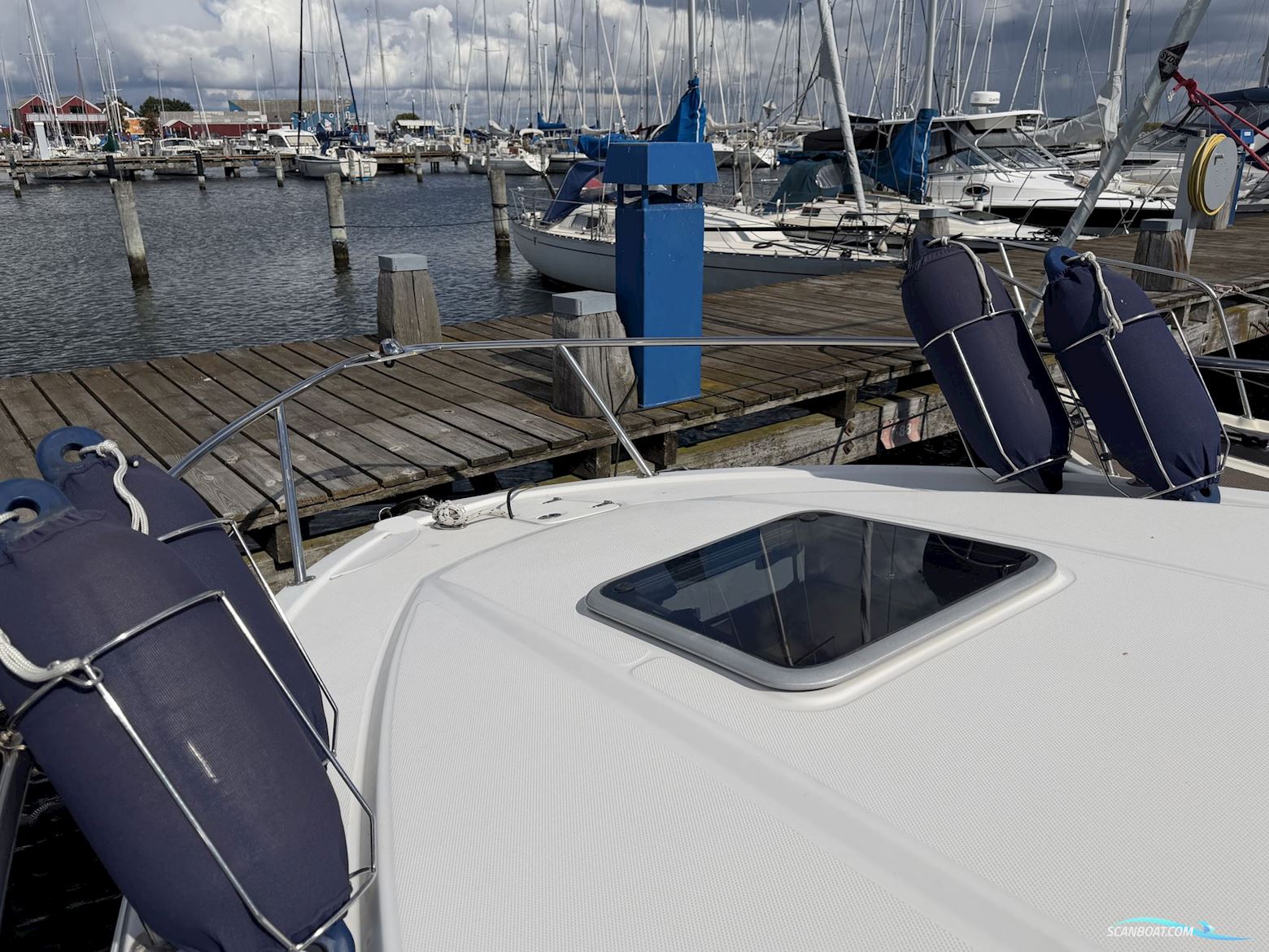 Chaparral 270 Signature