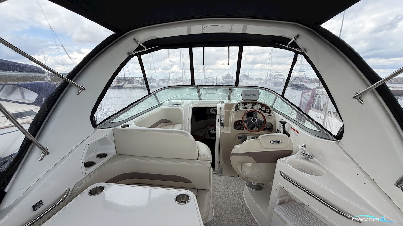 Chaparral Signature 260