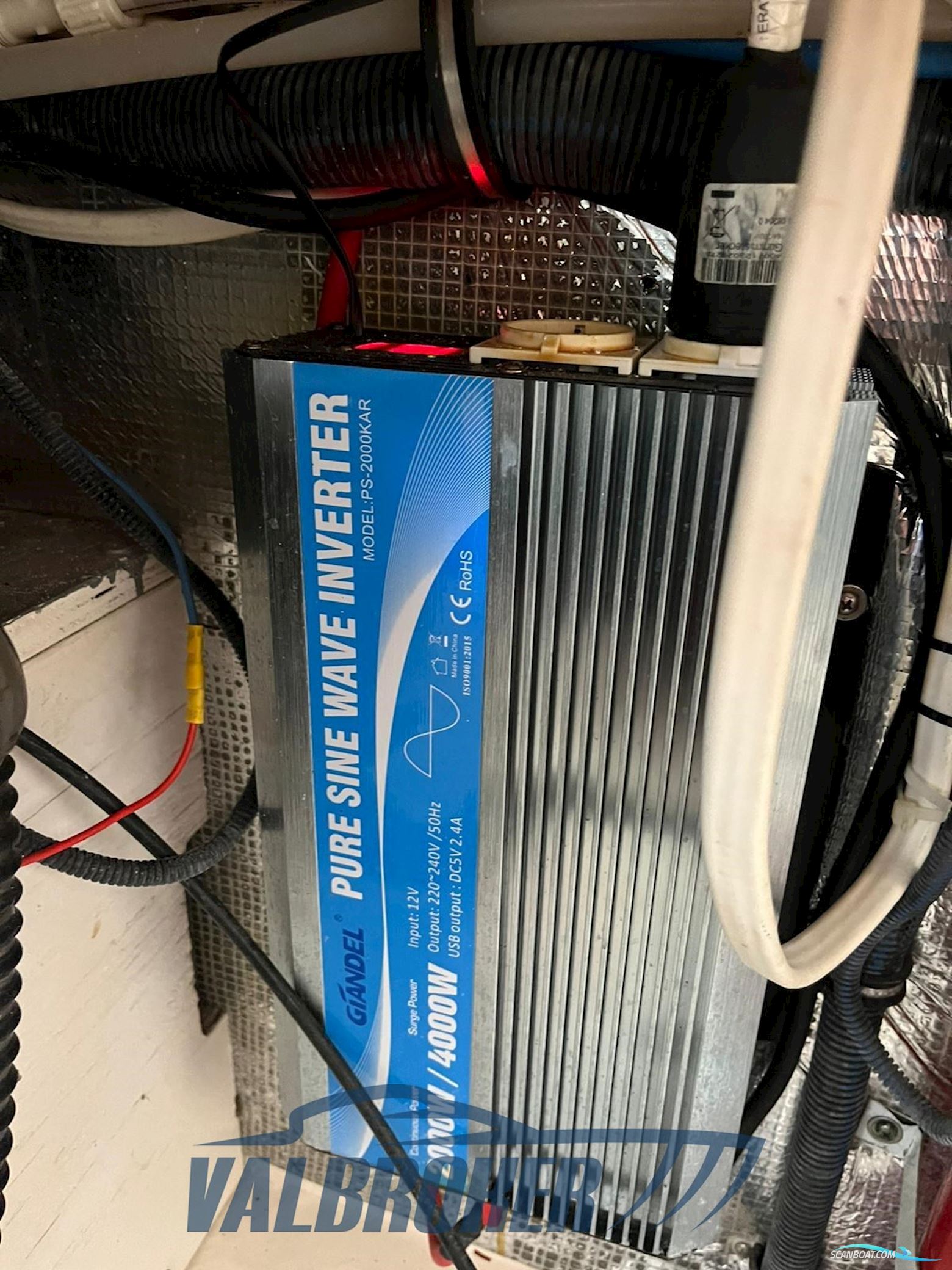 Chaparral Signature 280