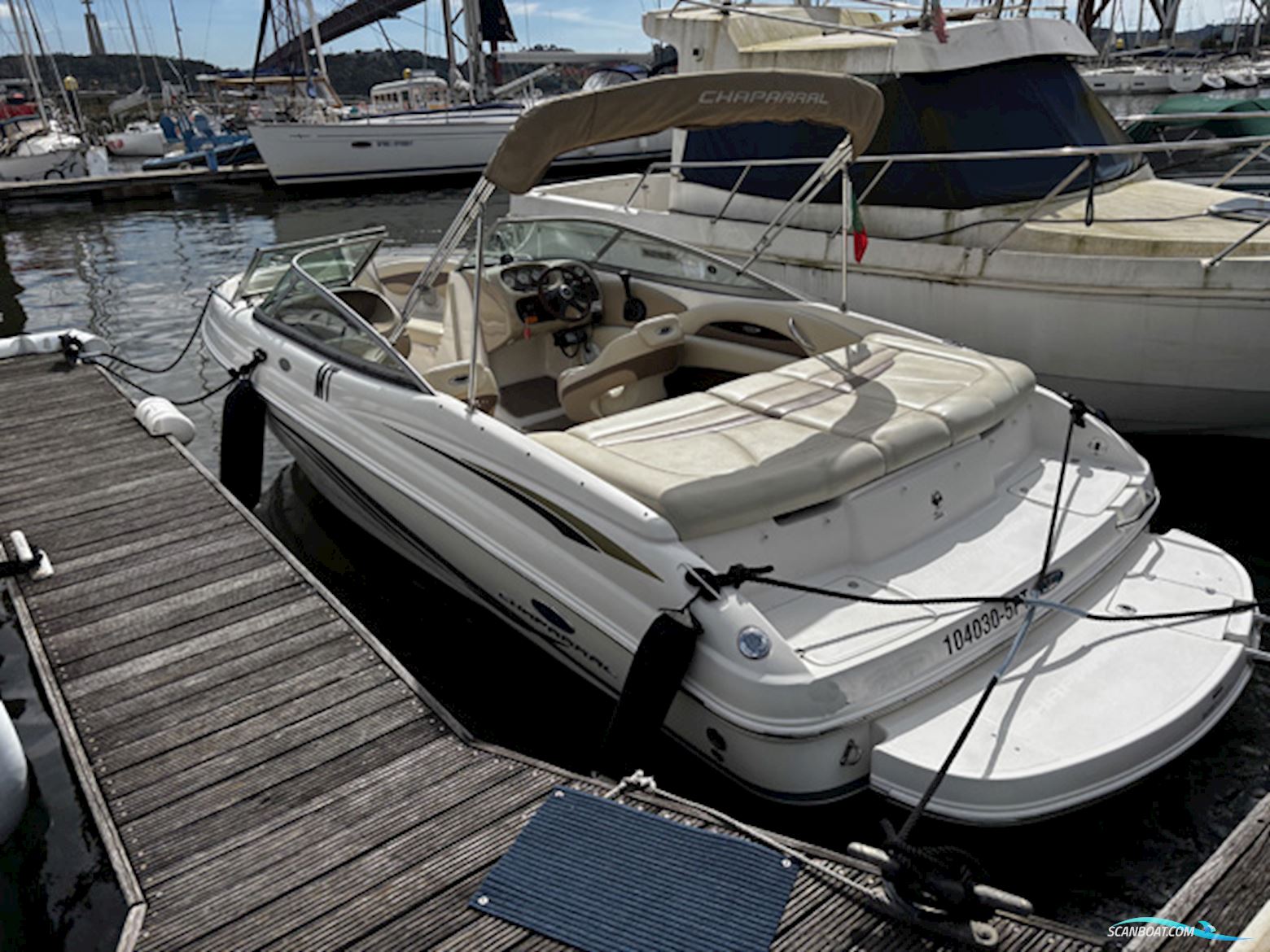 Chaparral Ssi 210 Motorboten 2005, met Mercruiser motor, Portugal