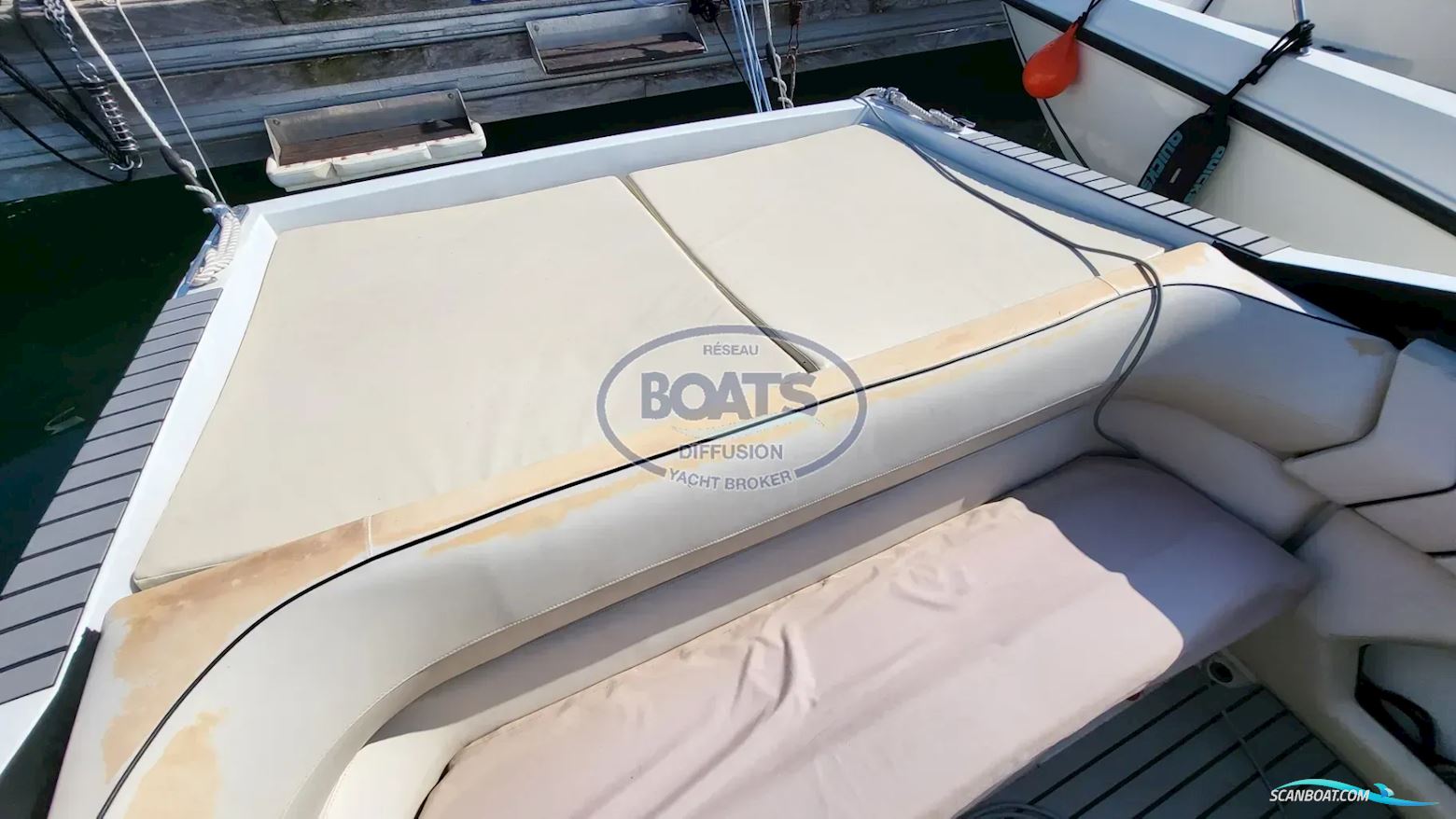 CHRIS CRAFT 260 Stinger