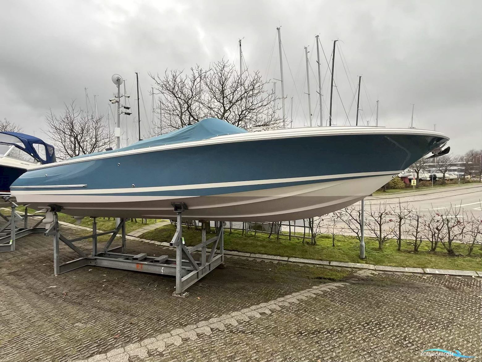 Chris Craft 28 Corsair Heritage (2009) Yderligere Nedsat Motorboten 2009, met Volvo Penta 5.7 Osi 300 V8 2 x 300 Hk motor, Denemarken