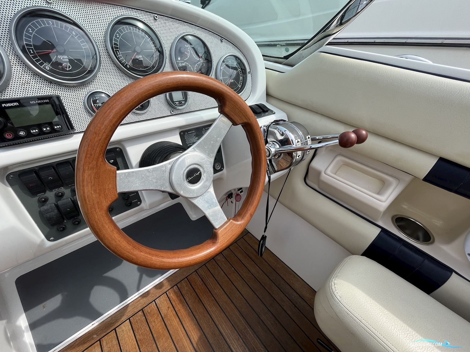 Chris Craft 28 Corsair Heritage  (2004) - SOLGT