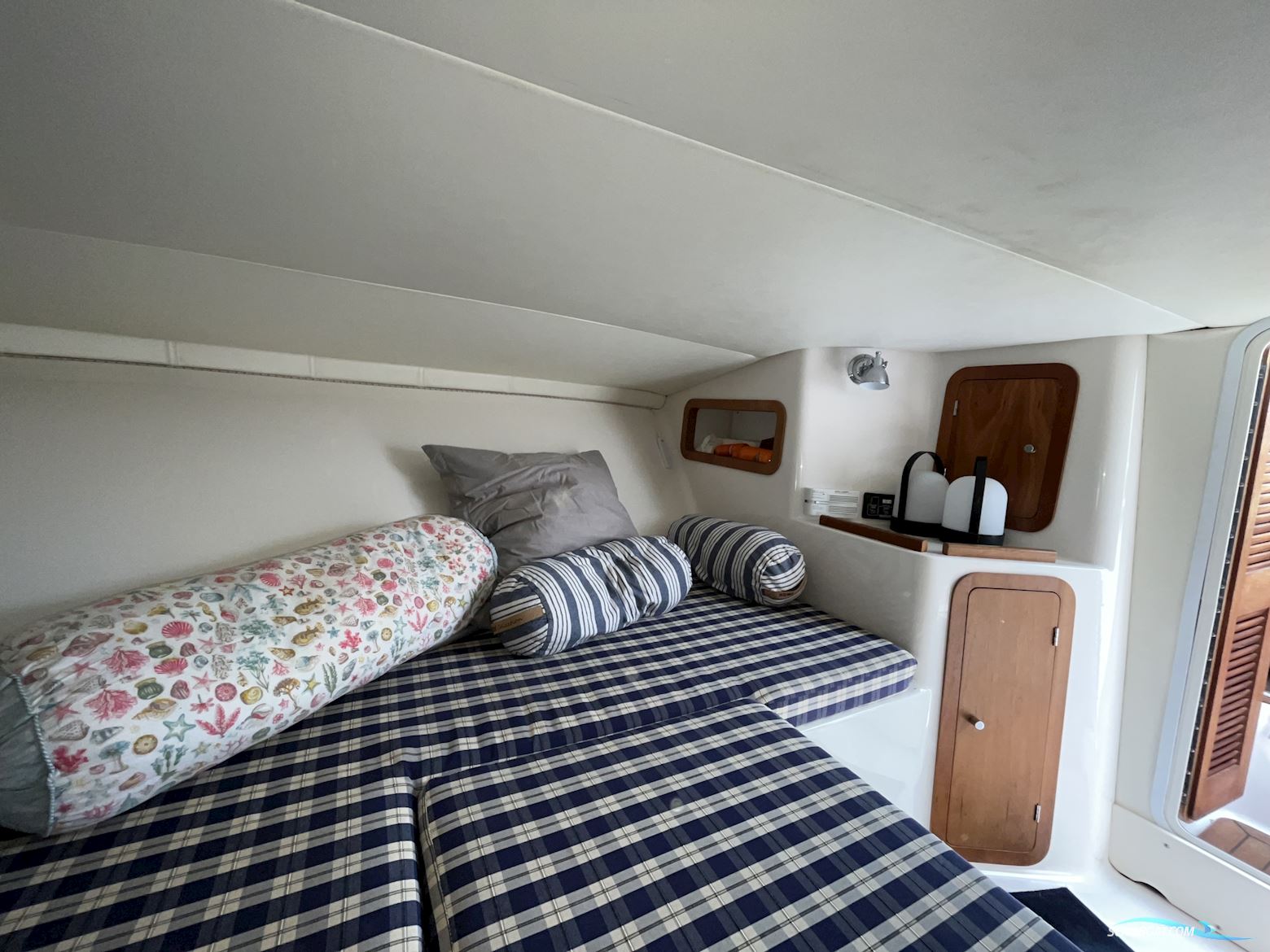 Chris Craft 28 Corsair Heritage  (2004) - SOLGT