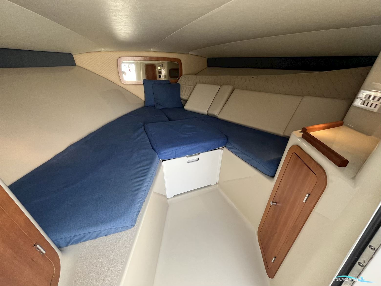 Chris Craft 28 Corsair Heritage  (2009)