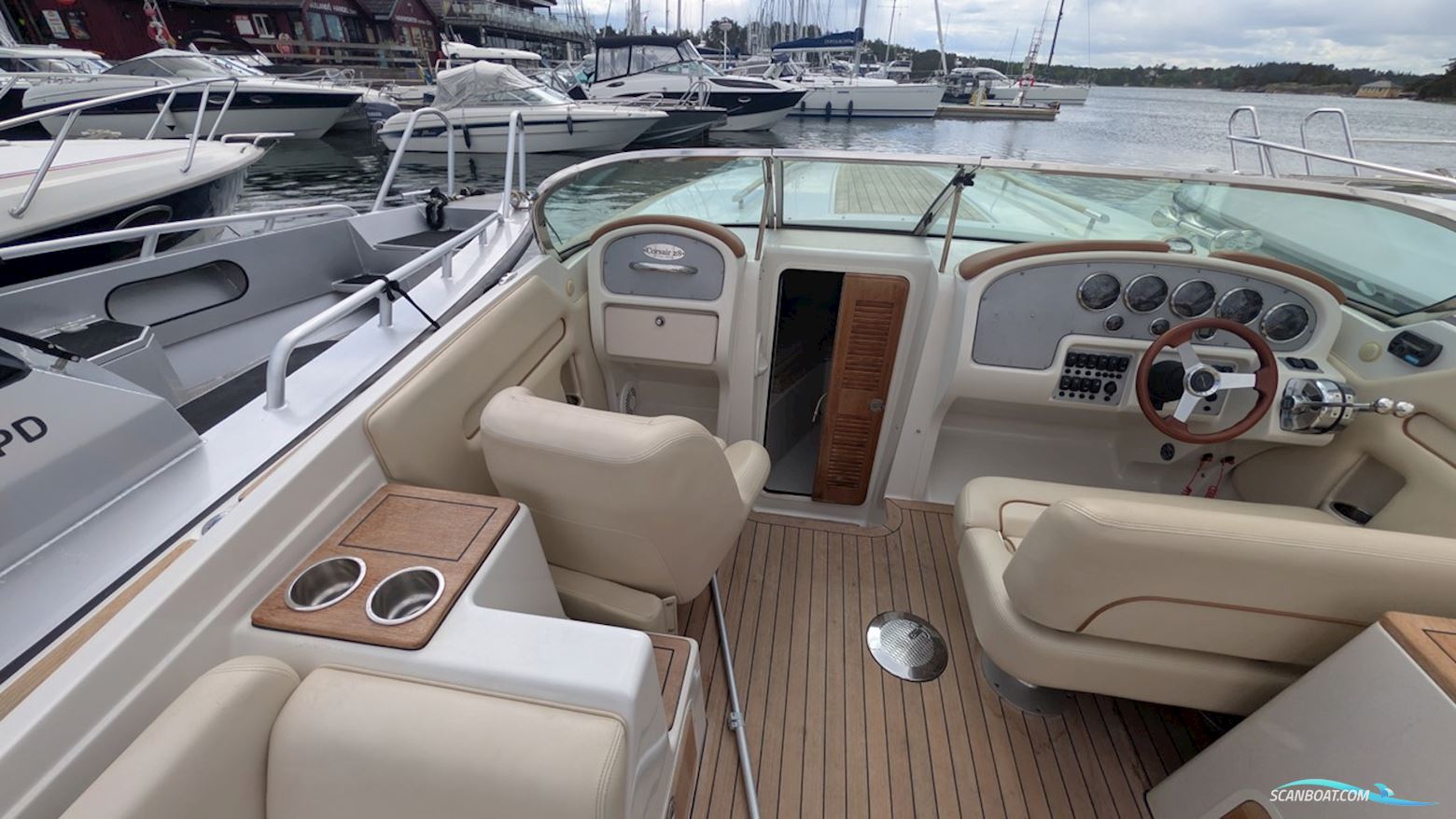 CHRIS CRAFT 28 CORSAIR