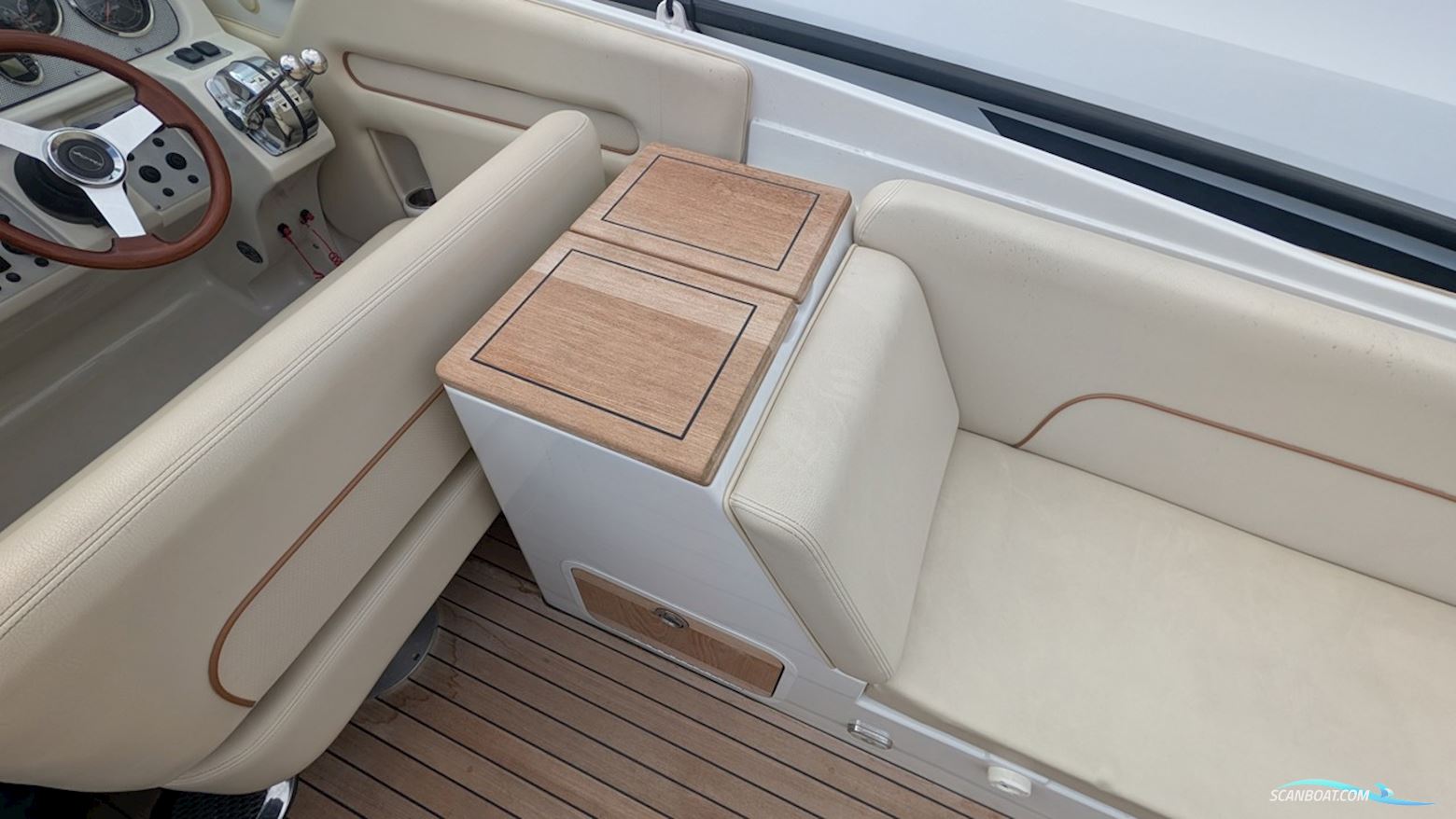 CHRIS CRAFT 28 CORSAIR