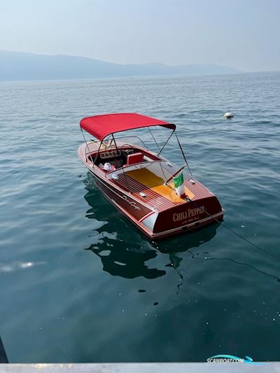 Chris Craft Capri 19 Motorboten 1965, met Chris Craft motor, The Netherlands