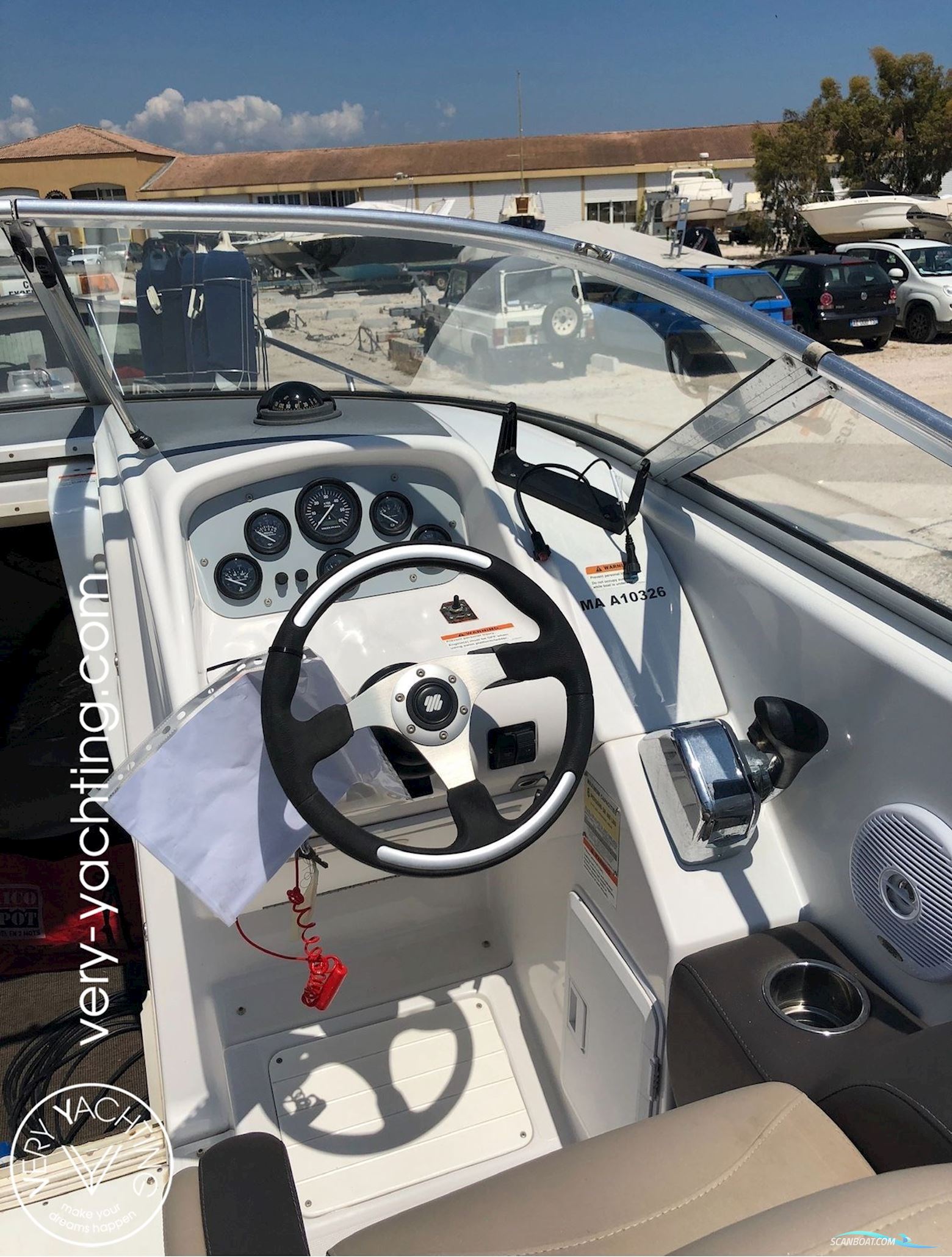 CHRIS CRAFT CONCEPT 25