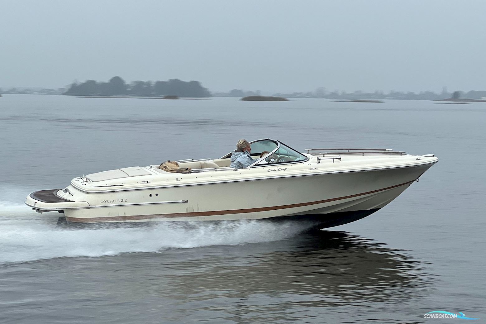 Chris-Craft Corsair 22