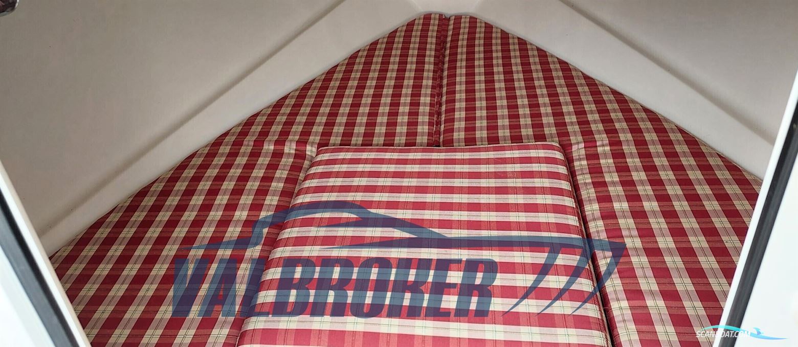 CHRIS CRAFT CORSAIR 25