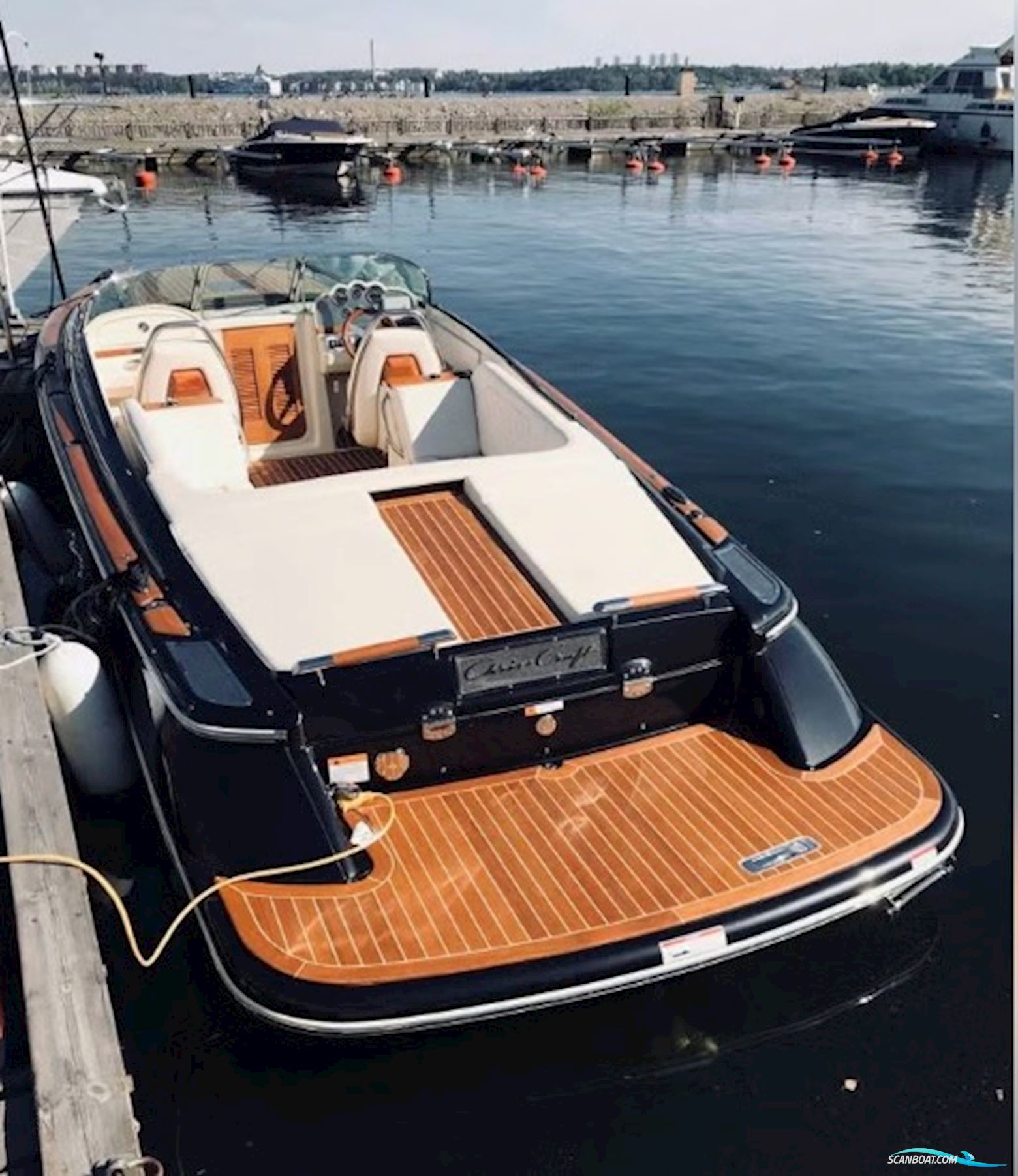 Chris-Craft Corsair 27 Heritage