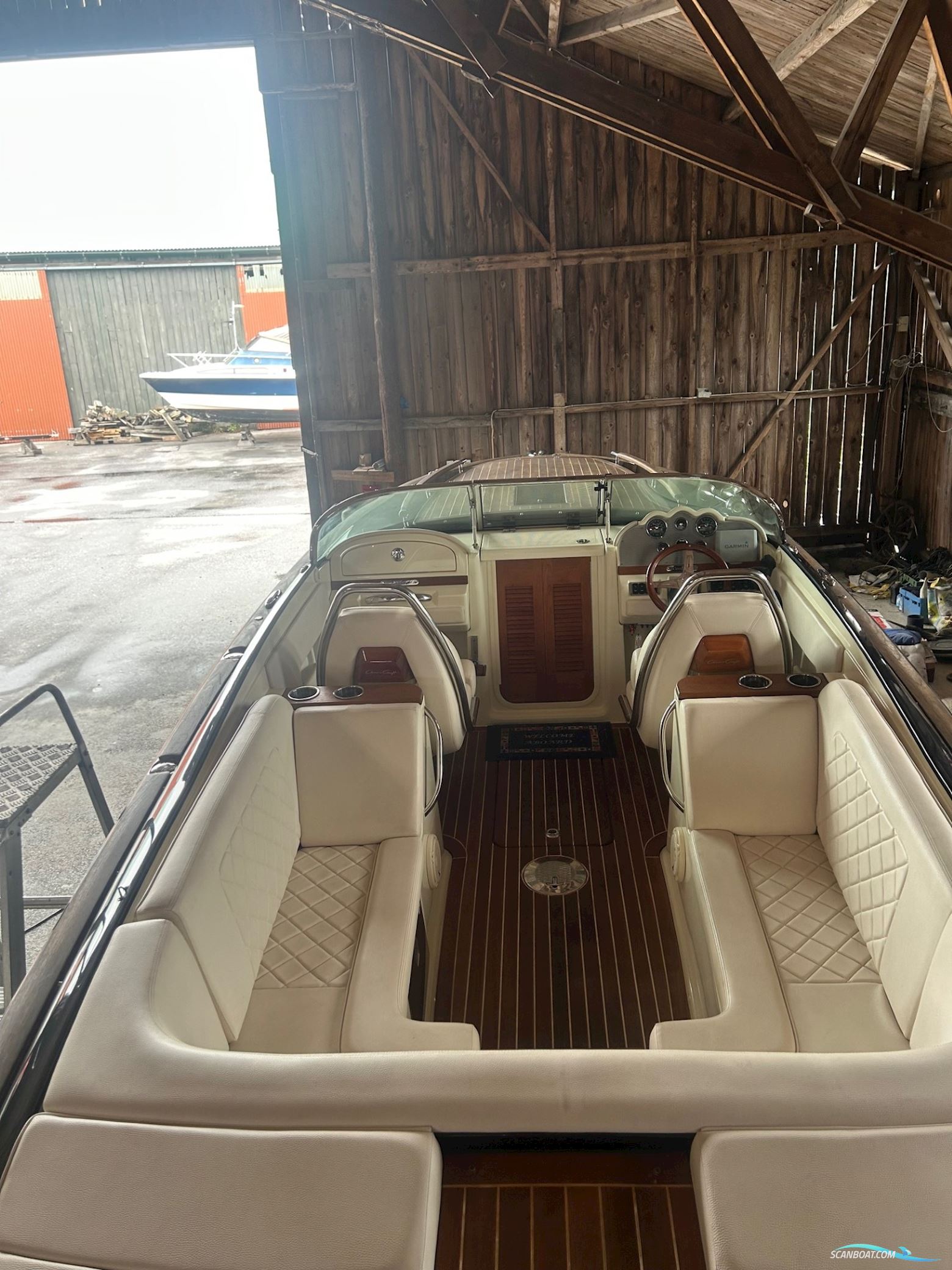Chris-Craft Corsair 27 Heritage