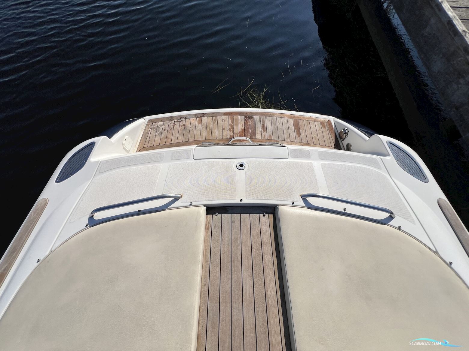 Chris Craft Corsair 28 Heritage Edition