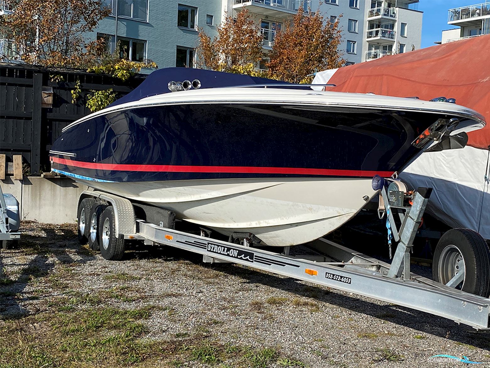 Chris-Craft Corsair 28