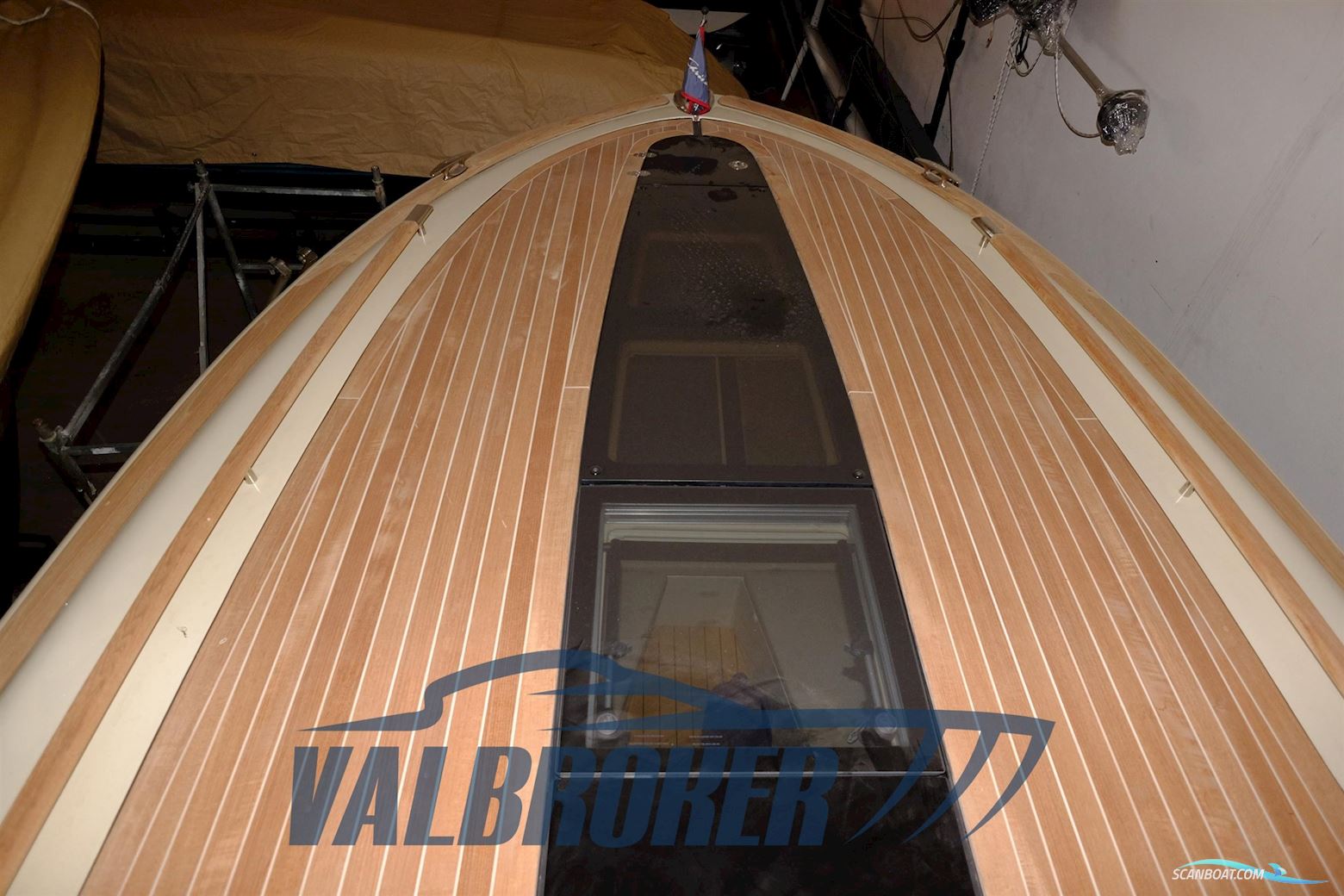 CHRIS CRAFT CORSAIR 32