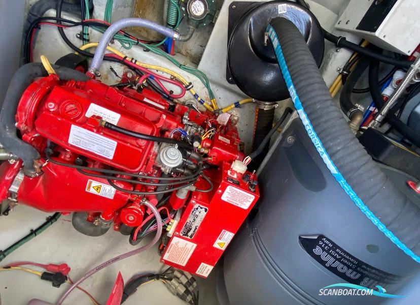 Chris-Craft Corsair 36 Heritage Edition