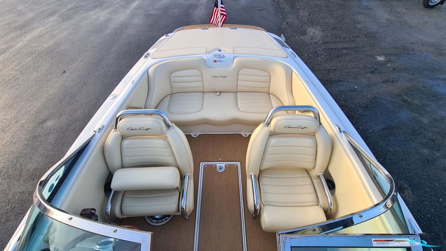 Chris Craft Launch 20 Heritage Edition