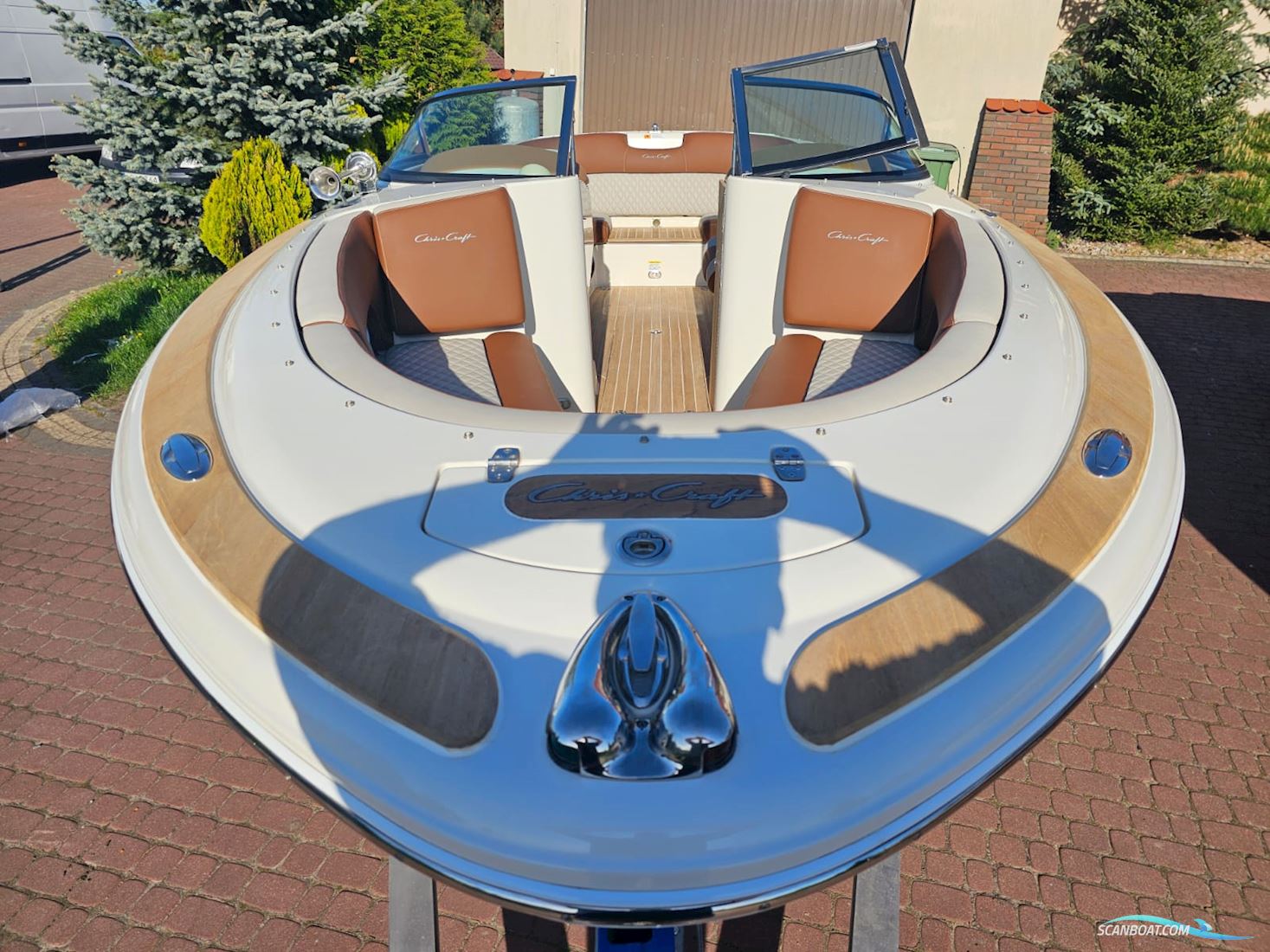 Chris Craft Launch 22