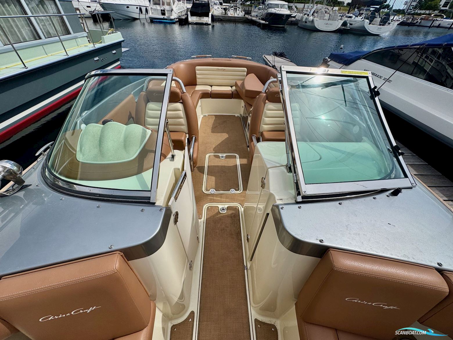 Chris Craft Launch 25