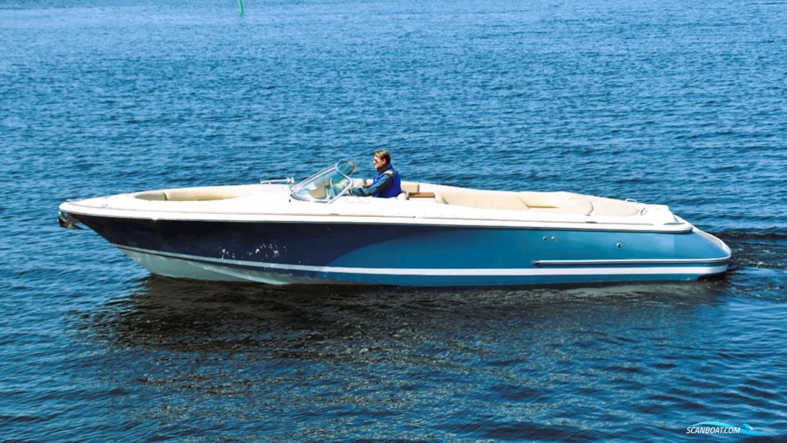 Chris Craft Launch 28