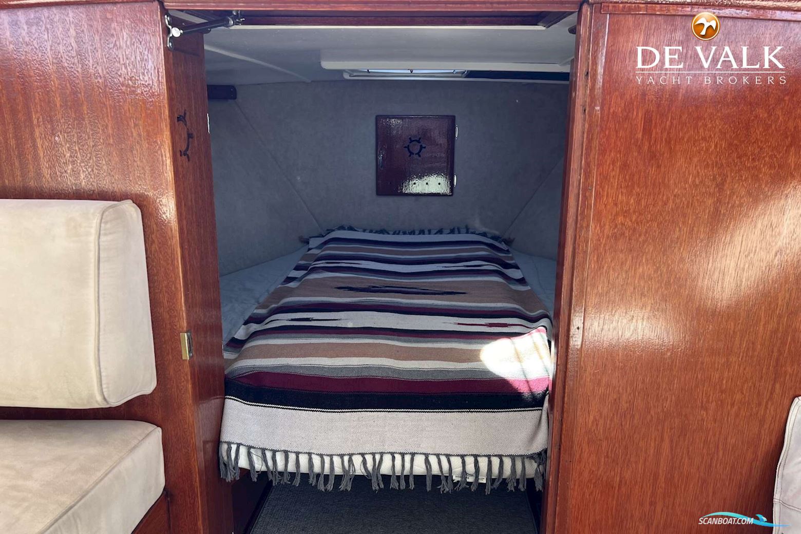 Chris-Craft Roamer Express Deluxe