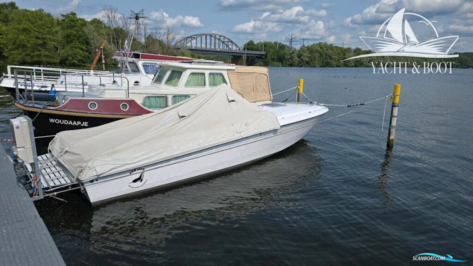 CHRIS CRAFT Scorpion 260 SL