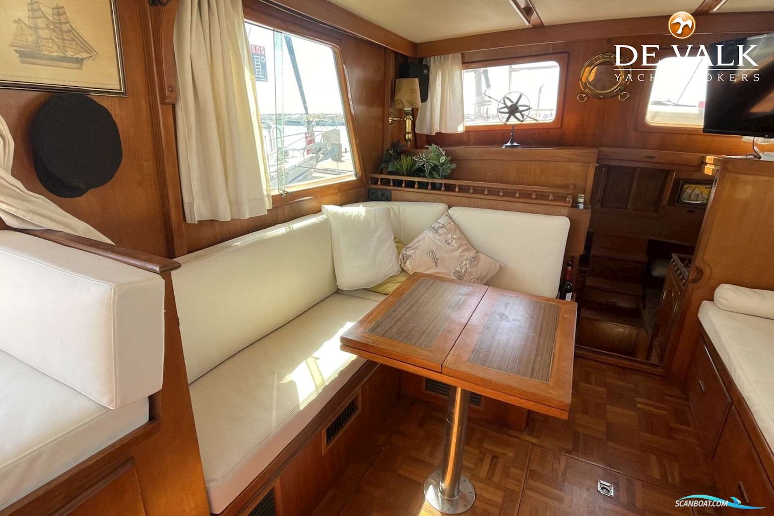 Chung Hwa Boat Building Trawler 34