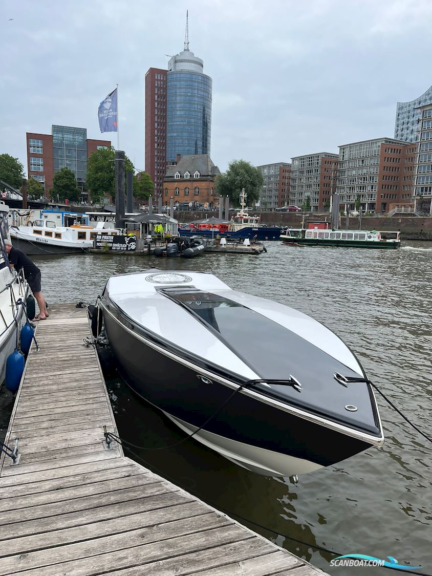 Cigarette 38 Top Gun