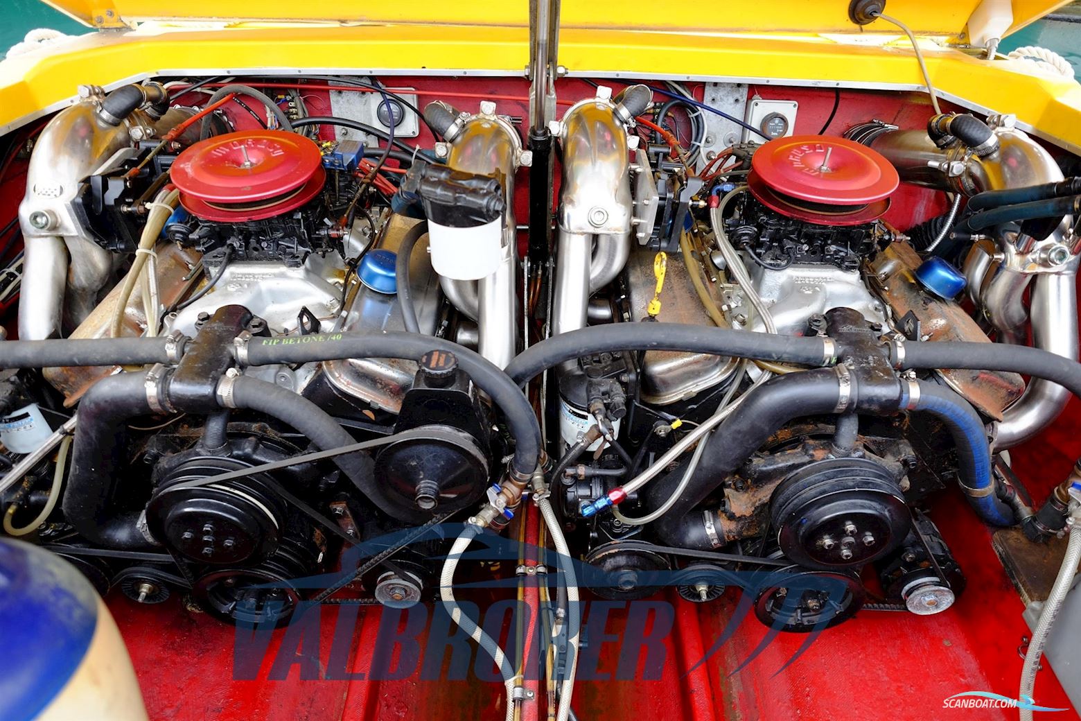 Cigarette R.T. 35' Cafe' Racer