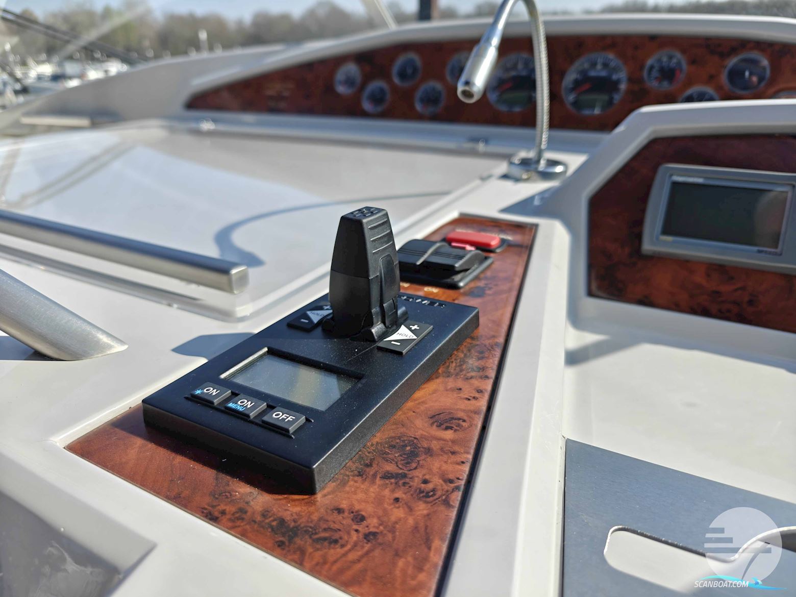 C.J. Broom & Sons Ltd 395