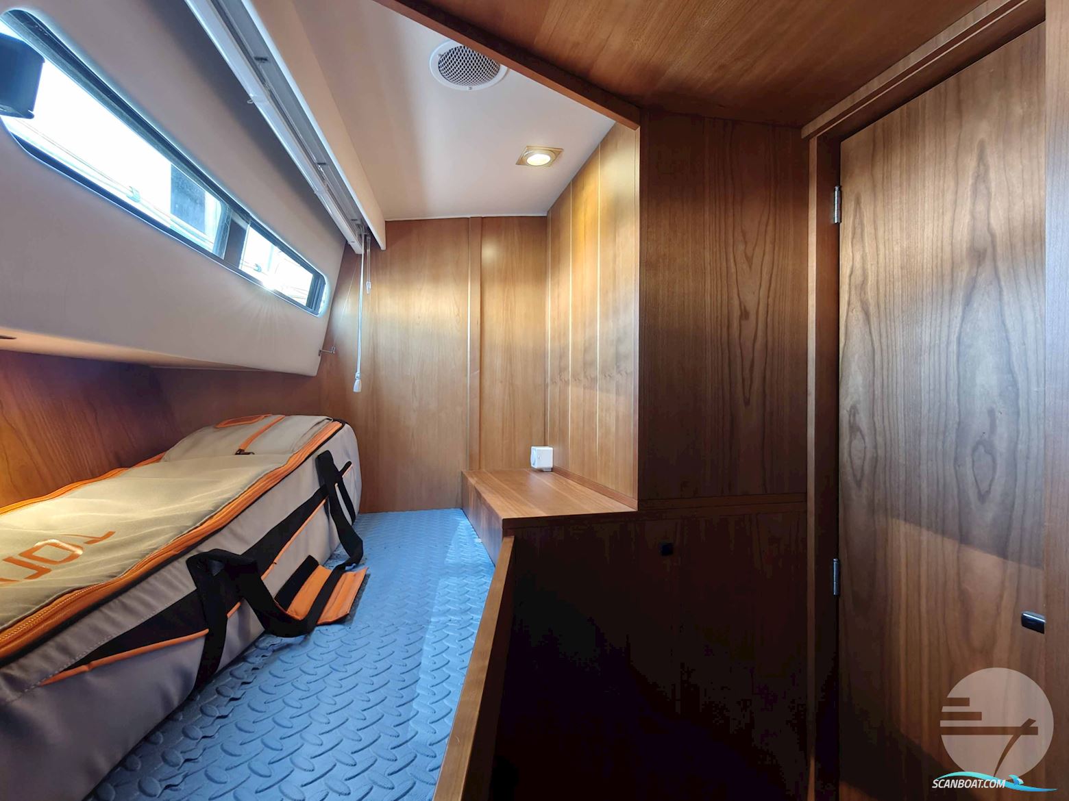 C.J. Broom & Sons Ltd 395