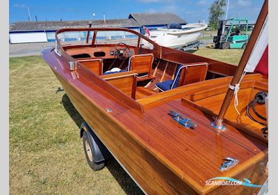 Classic Mahogany Daycruiser Motorboten 1965, met Johnson motor, Denemarken
