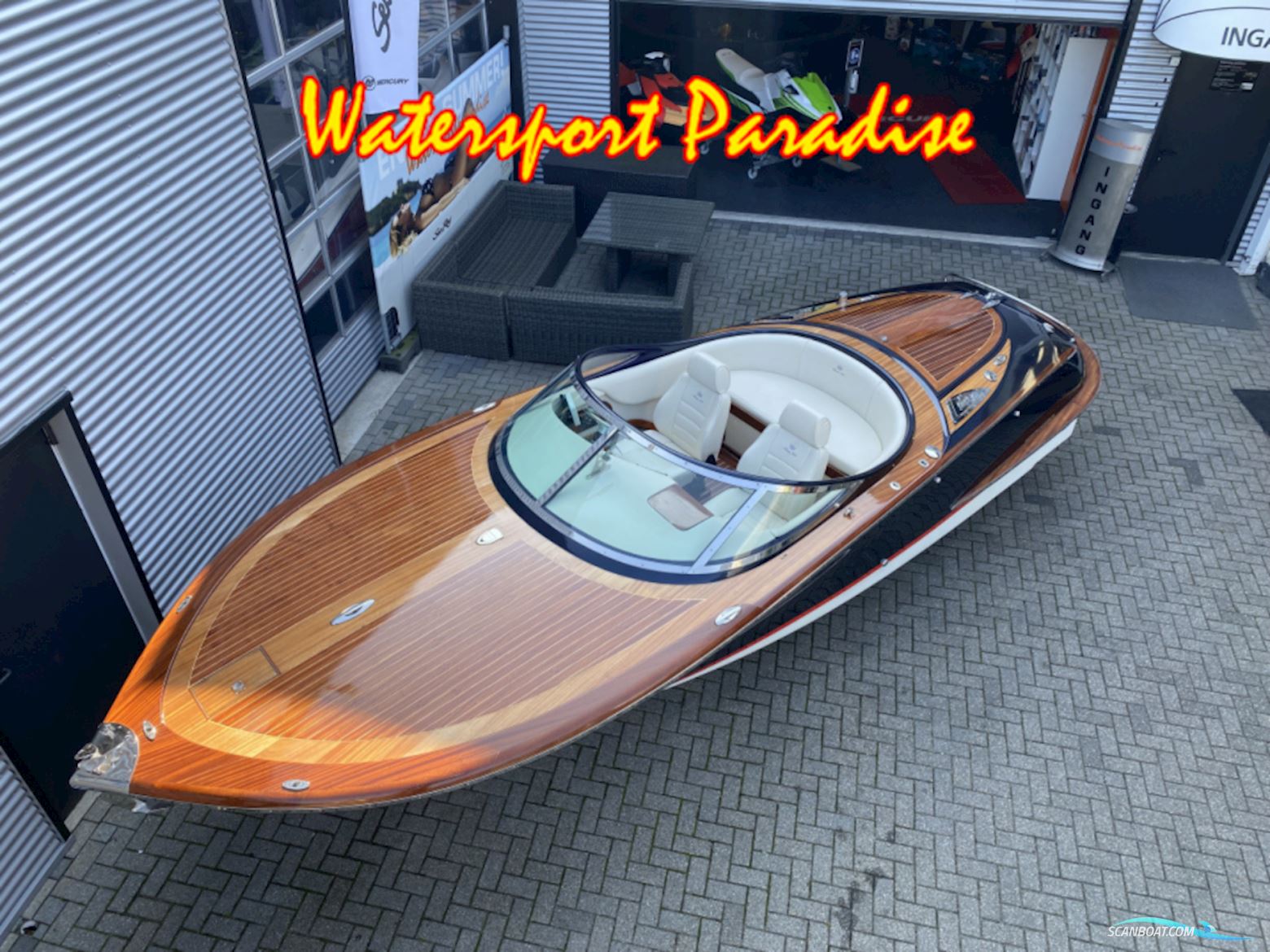 Classic Retro 700 Motorboten 2006, met Mercruiser motor, The Netherlands