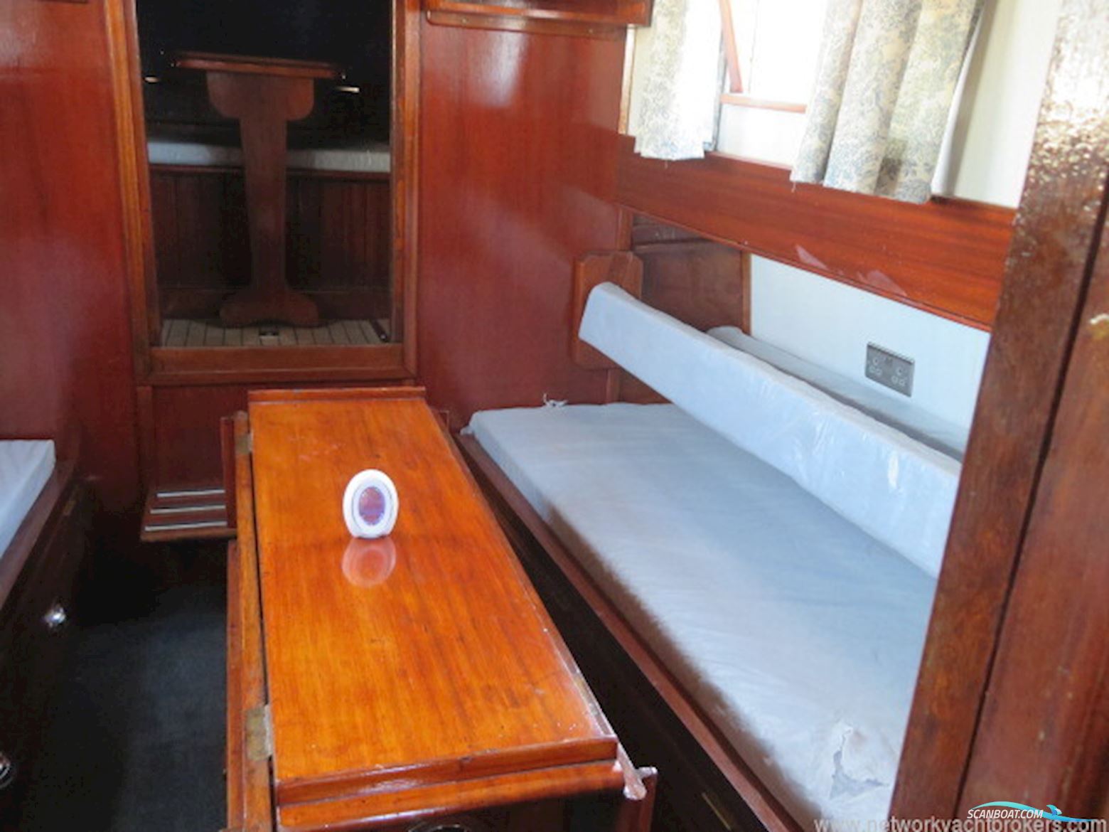 Classic Wooden Launch