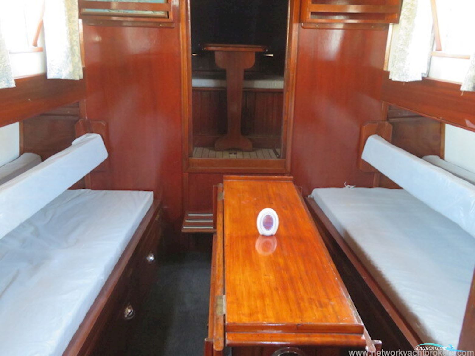 Classic Wooden Launch