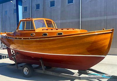 Classic Wooden Motor Yacht Motorboten 1975, met Yanmar 4JH4E motor, Sweden