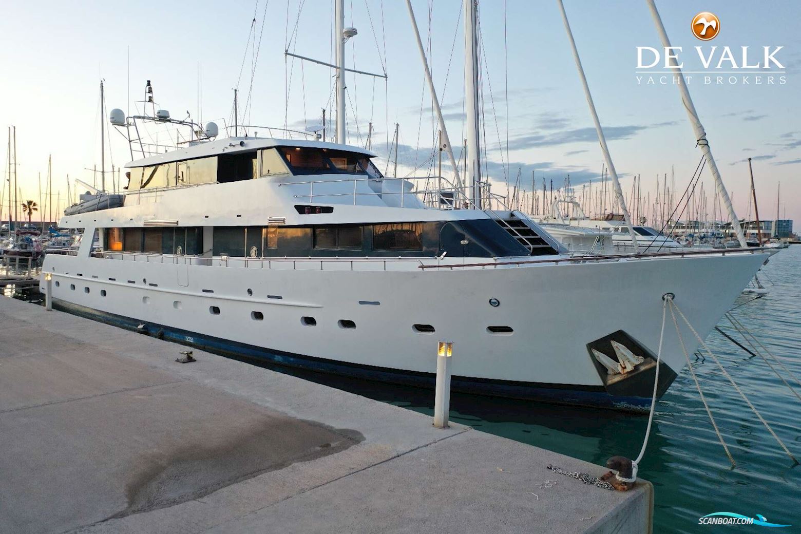 Cmn Custom 30 M Motorboten 1989, met Detroit motor, Spain