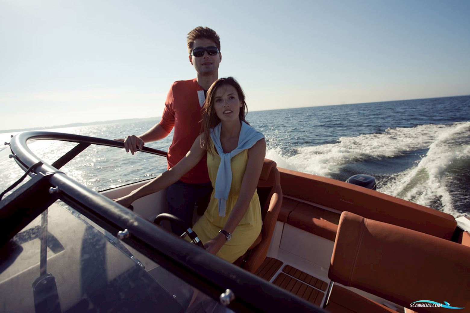 Coaster 600 BR - 100 HK Yamaha/Udstyr