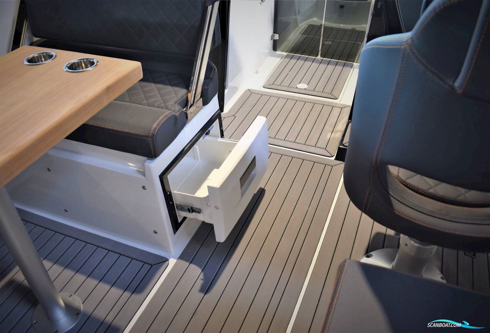 Coaster 600 BR - F175VMAX Yamaha/Udstyr