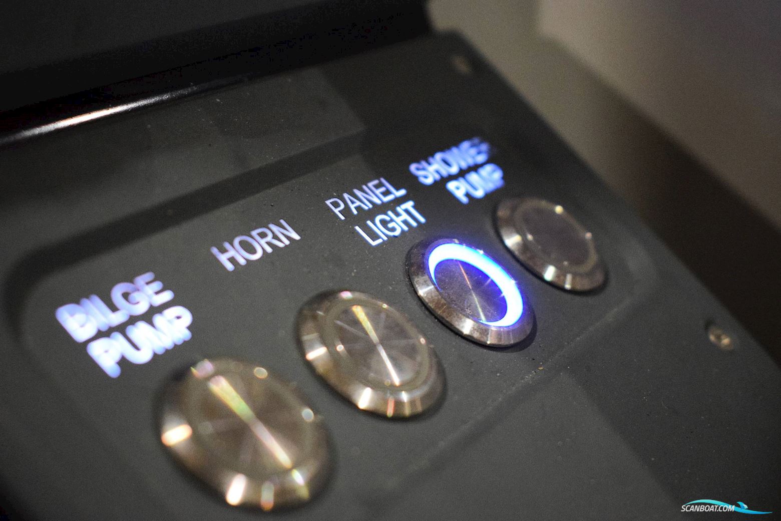 Coaster 600 BR m/100 HK Yamaha og Udstyr