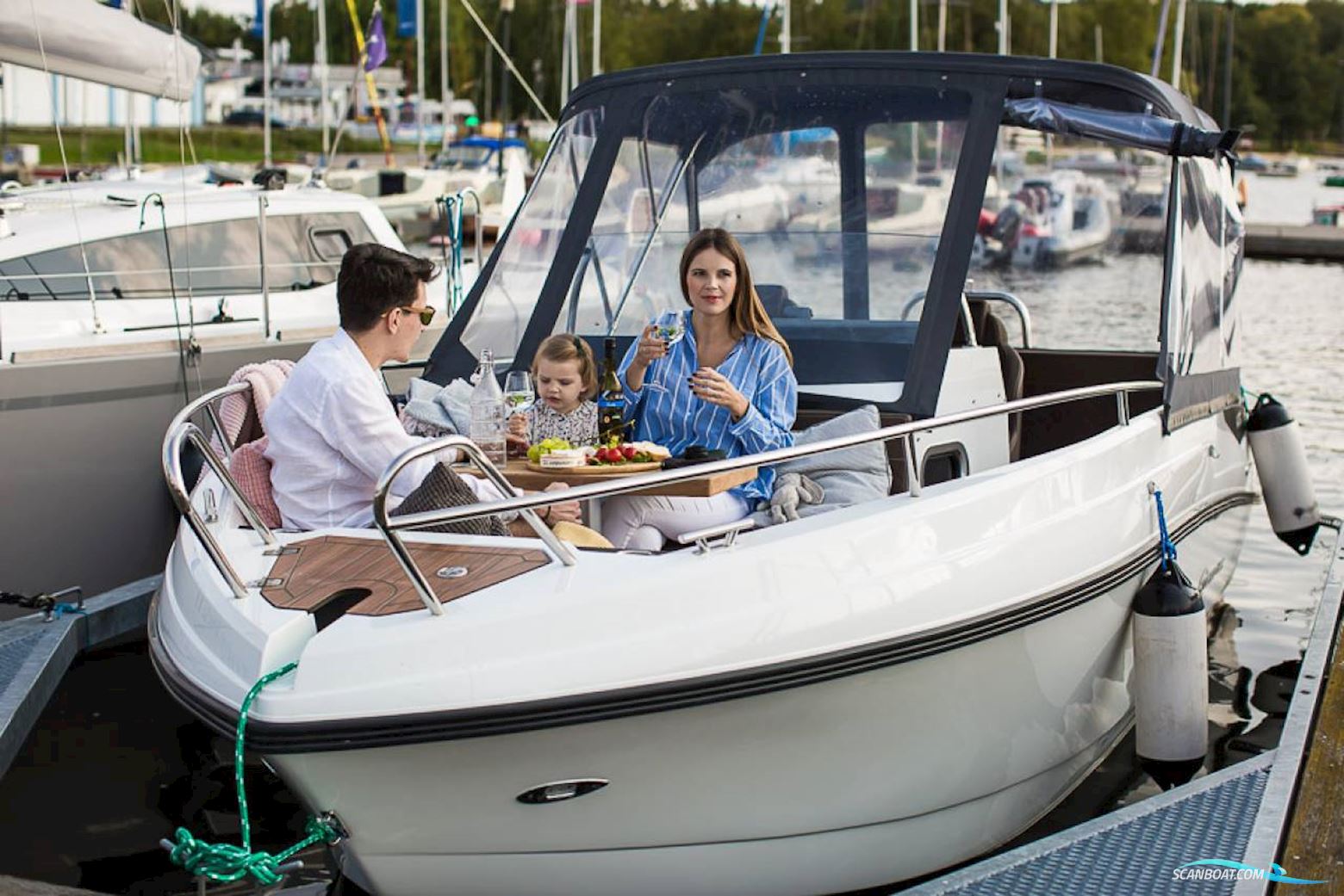 Coaster 640 SC - Yamaha F100