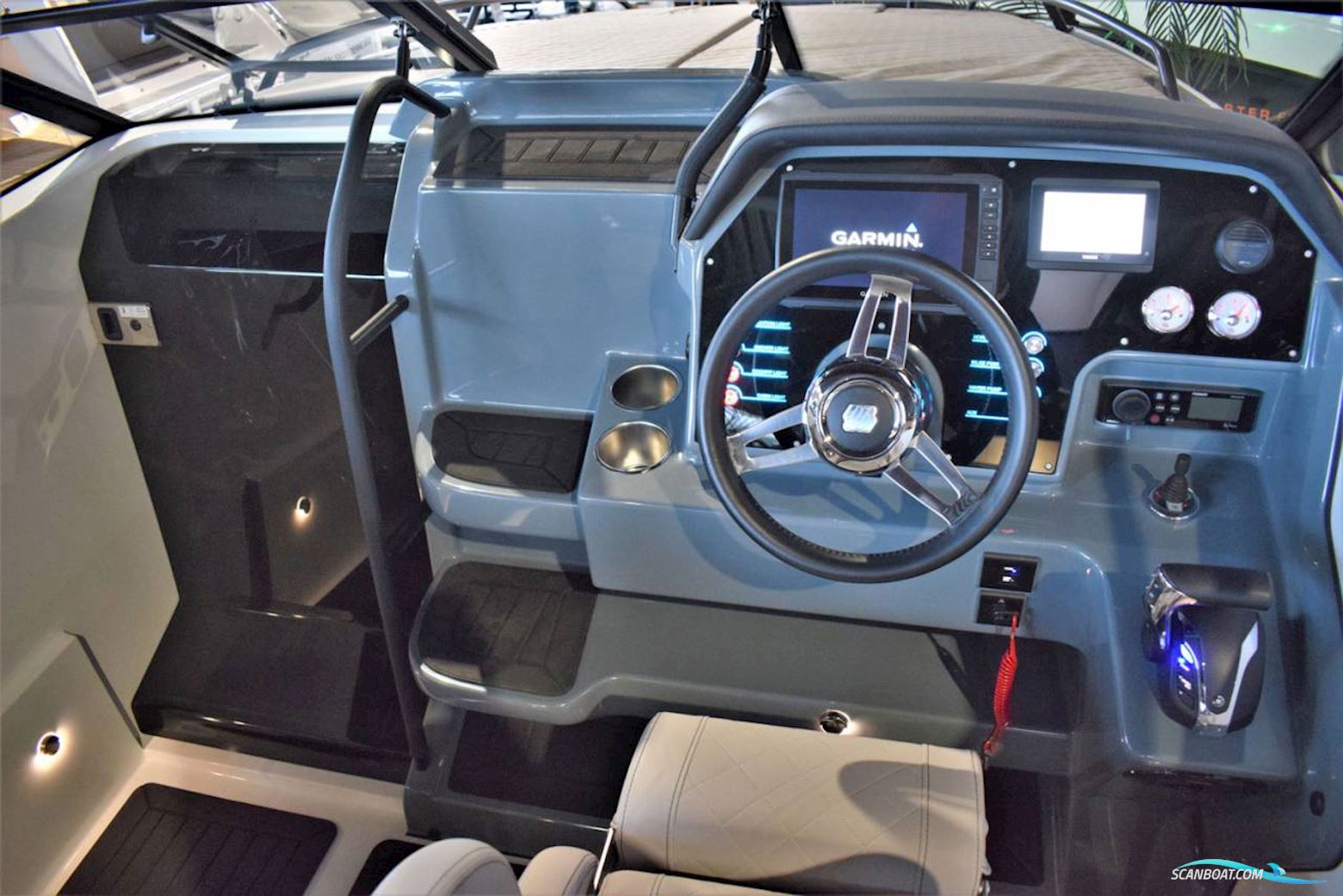 Coaster DC7 med udstyr