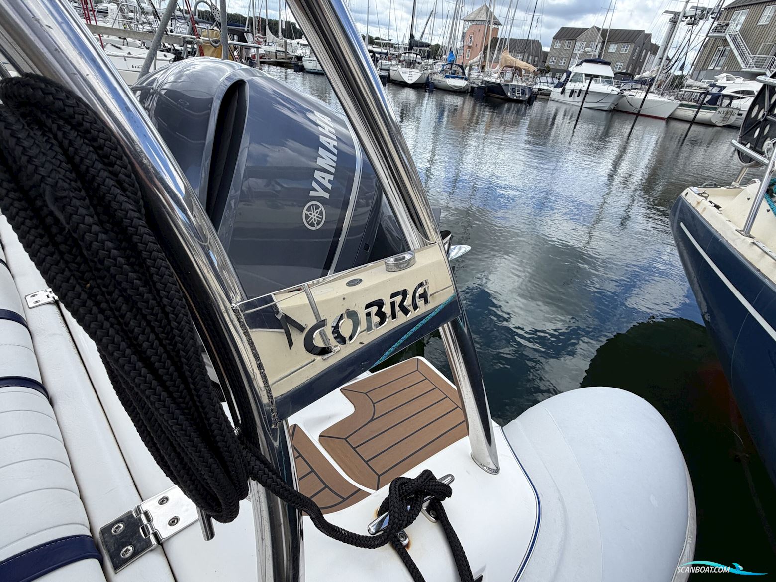 Cobra 8.0 Rib F 350