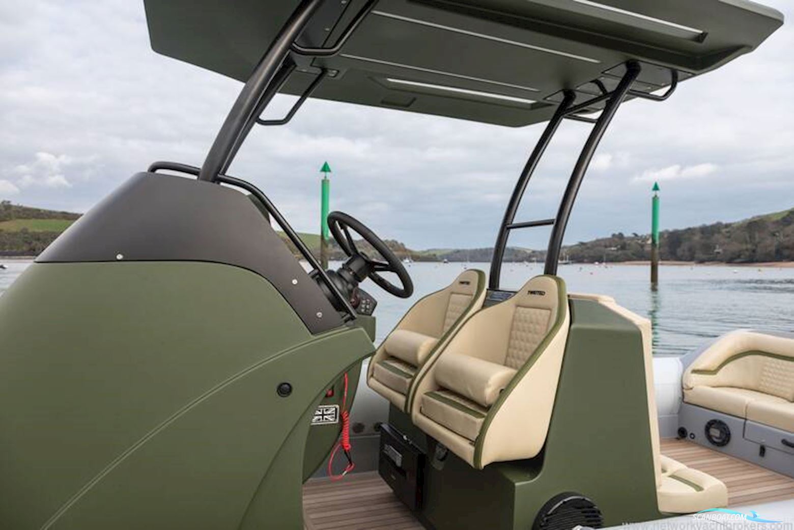 COBRA 9.7 Nautique TWISTED