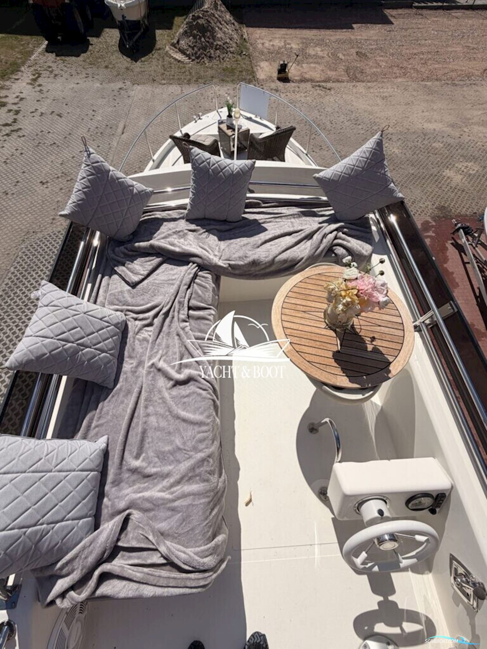 COBRA YACHTS FUTURA 40