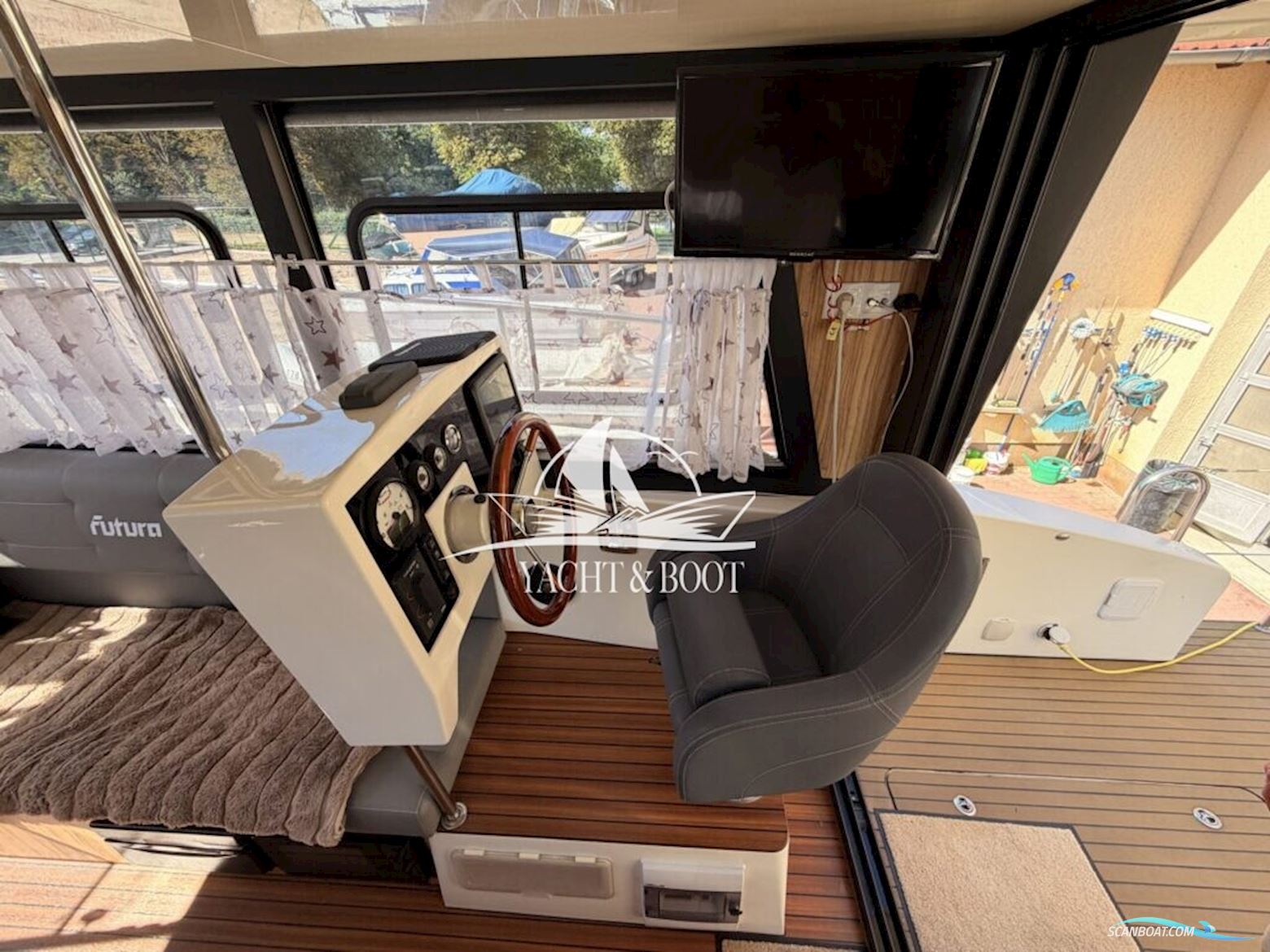 COBRA YACHTS FUTURA 40